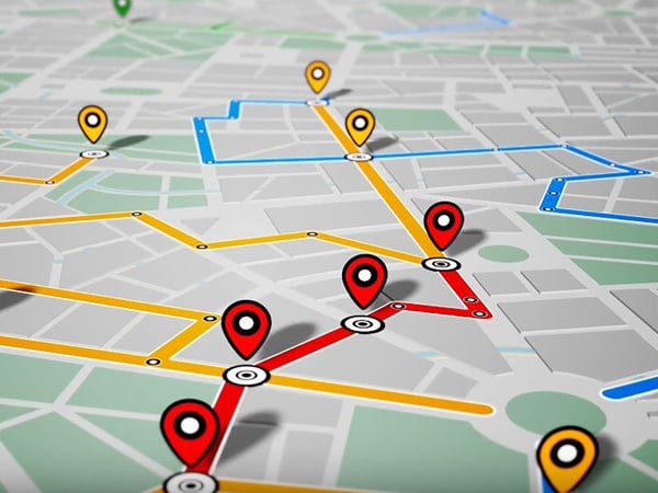 How-to-detect-GPS-tracking-on-your-cell-phone-featured